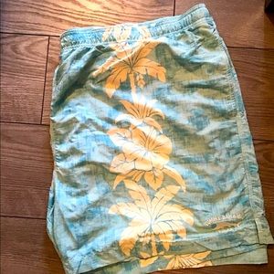 NWOT TOMMY BAHAMA SWIM SHORTS SIZE 4 x B
